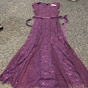 Candalite Purple Sequenced Lace Gown sz. M NWT